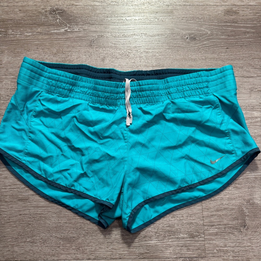 Nike Shorts Womens M Teal Tempo Dri-FIT Running Athletic Gym Summer Sporty